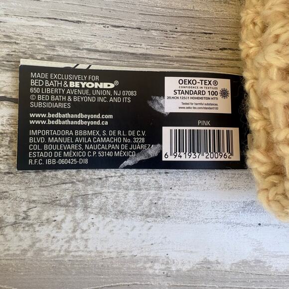 Bee & Willow Cozy Socks NWT One Size Pink Cream Knit Non Skid Metallic Hygge - Picture 7 of 9